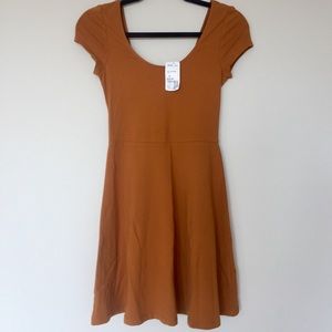 💗 NWT Forever 21 Cotton Dress Sz Medium 💗